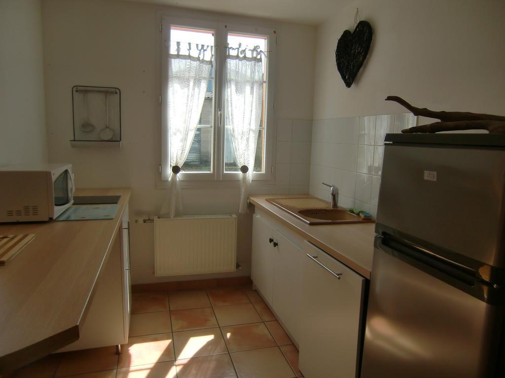 Le Bois Flotte Villa Arrigny Room photo